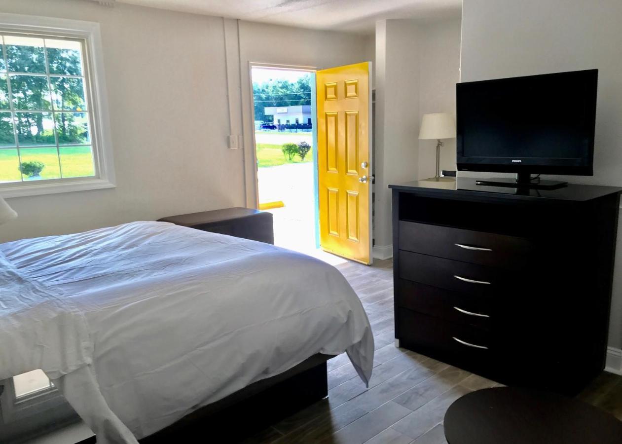 Inn On 17 Savannah Esterno foto